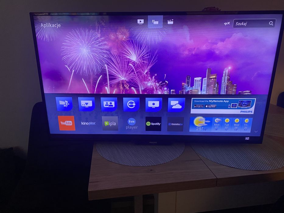 Tv philips 40 cali z lanem internet na kablu