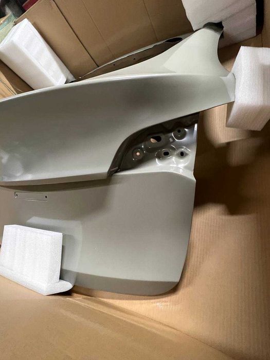 1493410-EC-A Кришка багажника Tesla Model Y кляпа задня ляда, тесла модель У (2020-2024)