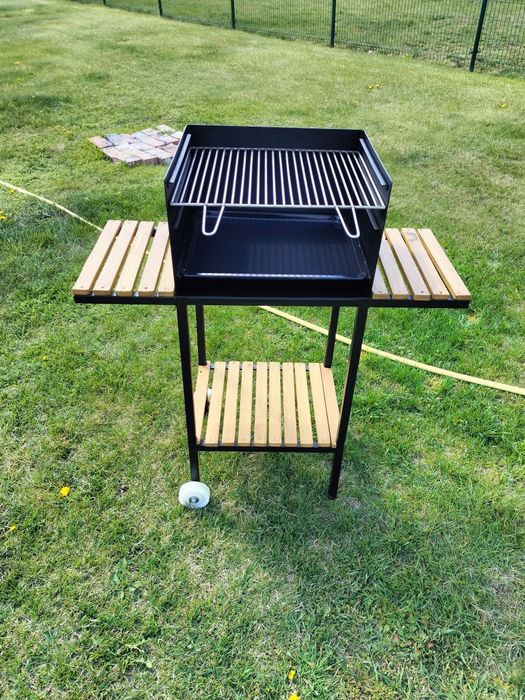 Grill stalowy mocny nowy