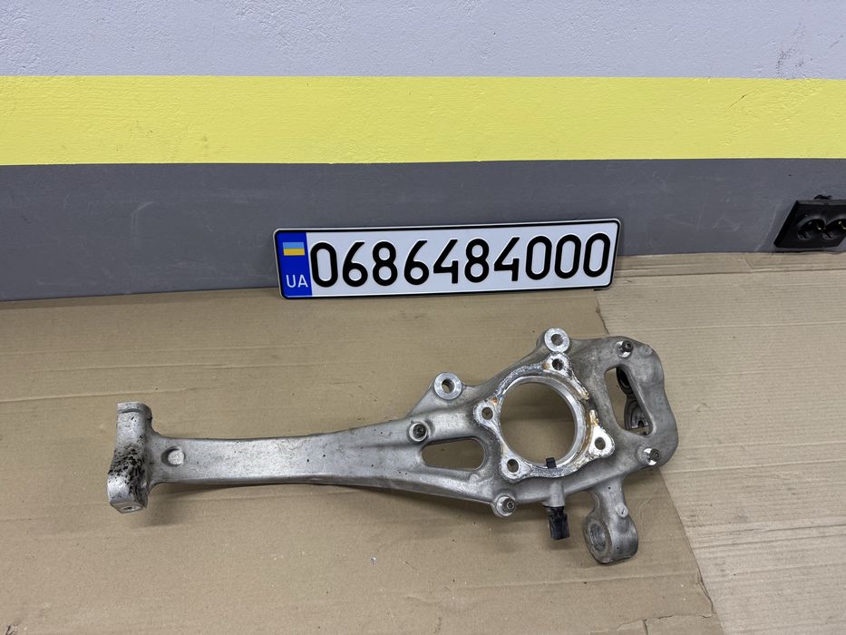 Цапфа поворотний кулак ліва права передня Audi Q7 4M 2015-20p