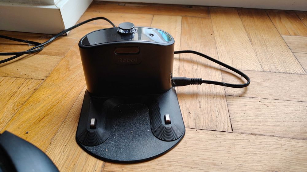 Robot sprzątający iRobot Roomba e5, błąd nr 11