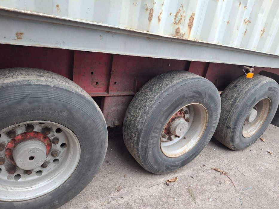 Продам напівпричіп зерновоз ( контейнеровоз)