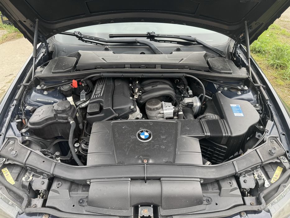 BMW 3 e90 2.0 2006