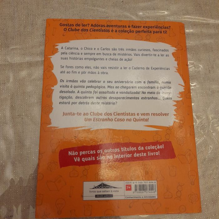 Livro "O Clube dos Cientistas"