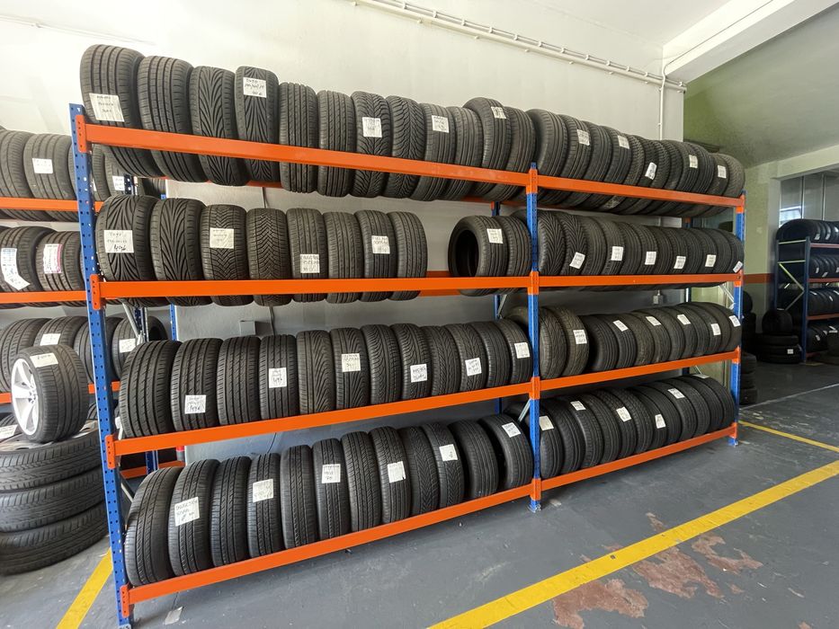 Pneus novos e semi-novos