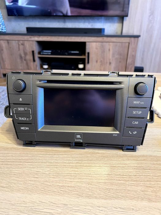 Oryginalne radio JBL z GPS – Toyota Prius III (2015) – 100% sprawne