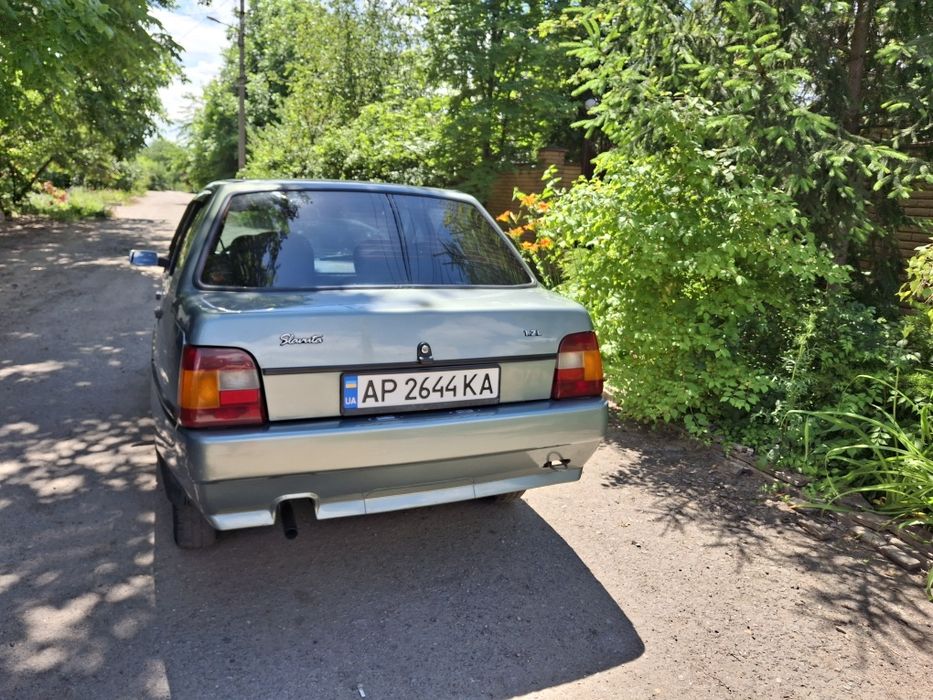 Славута ЛЮКС 2006г ГАЗ авто в отличном состоянии.