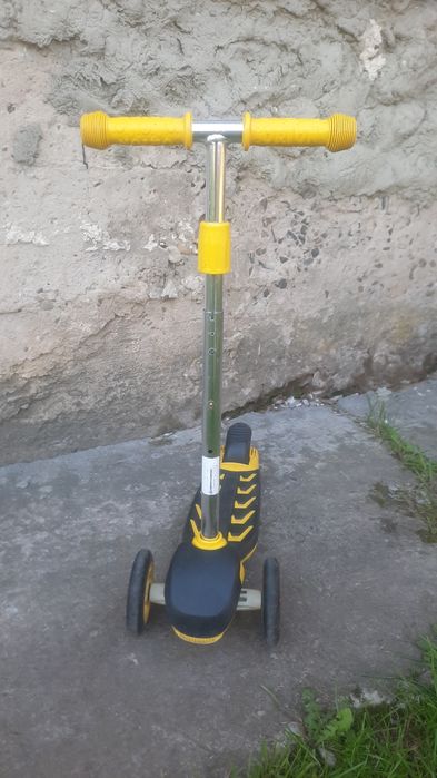 Дитячий   самокат