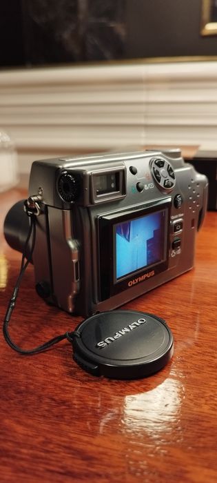 Aparat Cyfrowy Olympus Camedia C-4000 ZOOM Vintage 4.0 mpx