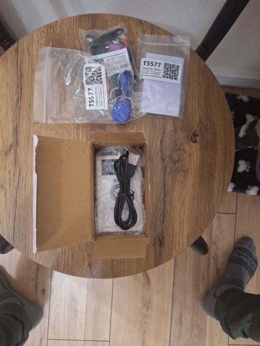 Дублікатор, домофонних ключів та карт.