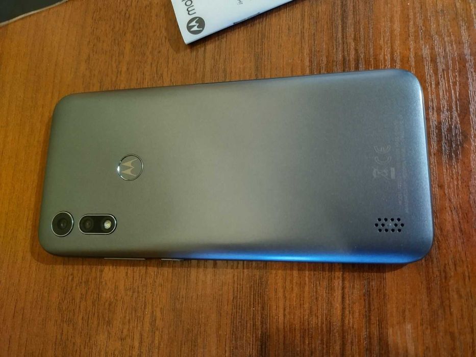 Смартфон Motorola E6s, б/у