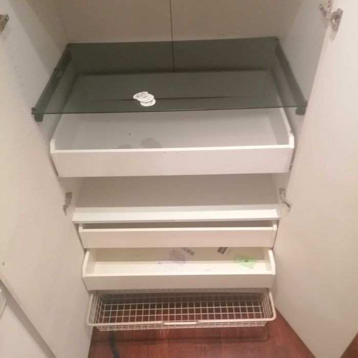 Roupeiro IKEA 2 +1 porta