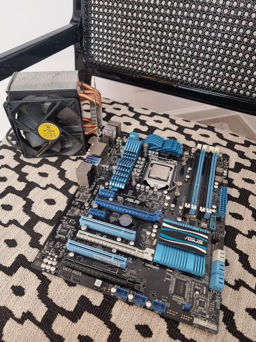 Płyta Główna Asus P8Z68-V + Core i7-2600K 4x 3,40GHz / 3,80GHz+ gratis