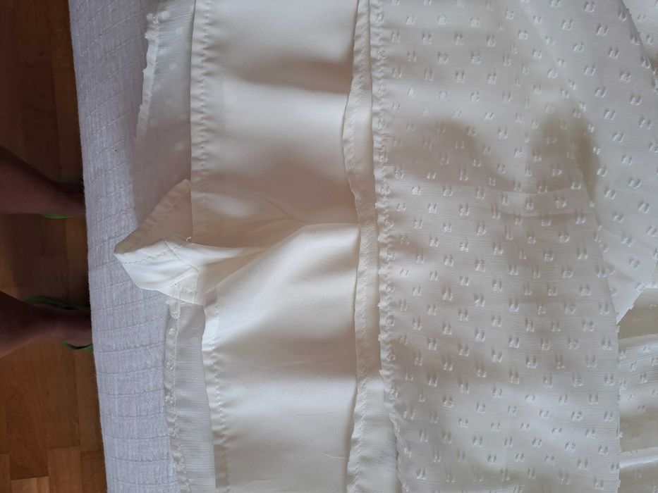 Vestido/macação curto com bordados Zara