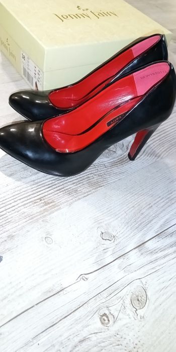 Buty damskie szpilki