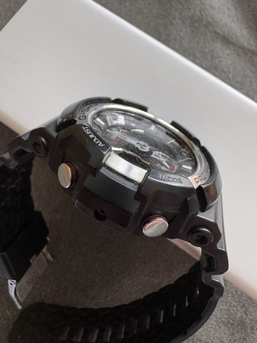 Zegarek casio g-shock ga-200