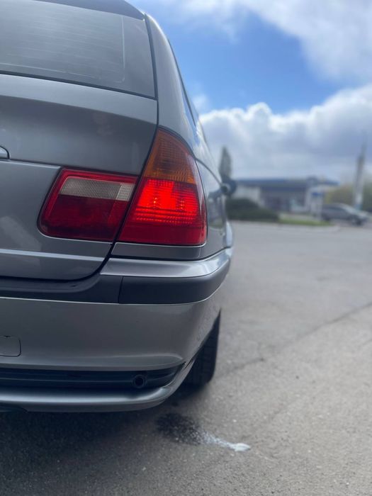 Продам BMW 3 2.0