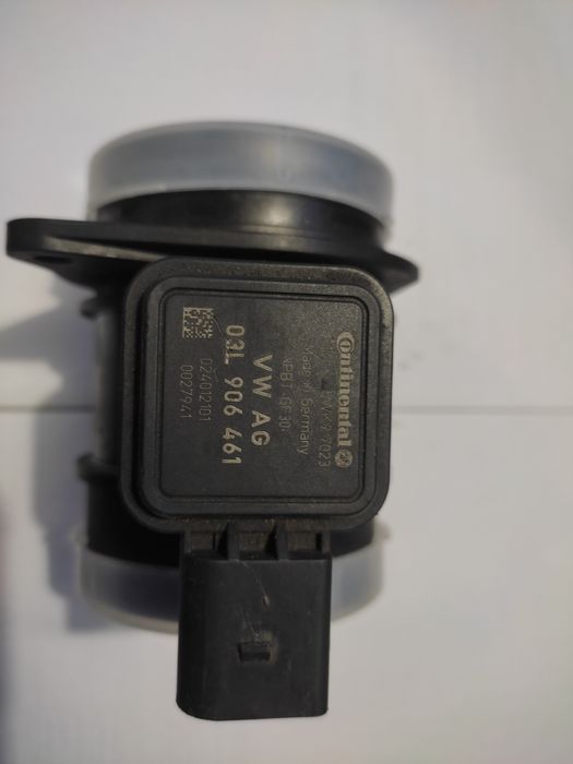 Розходомір повітря гольф 6 пасат б6