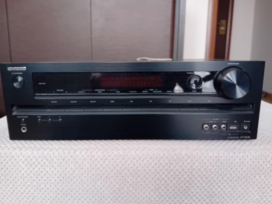 Kino domowe amplituner głośniki i kolumny