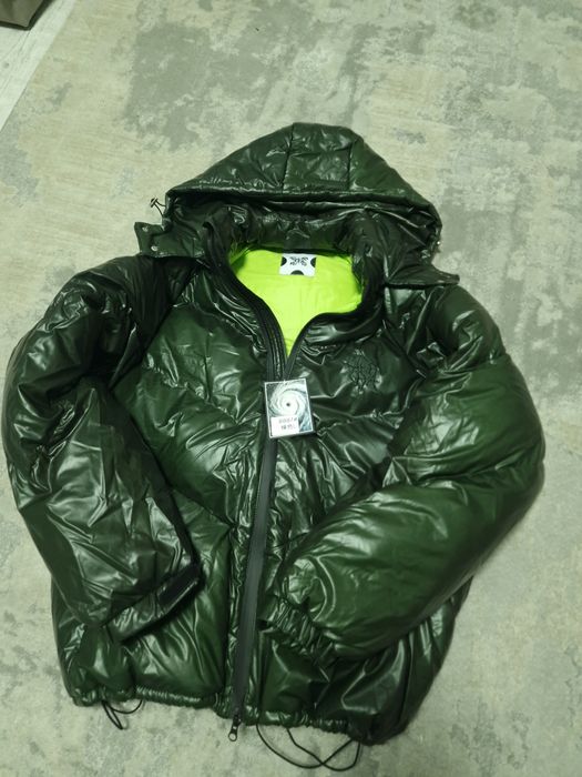 Є OLX доставка! Пуховик, куртка Мertra puffer toxic green, merta