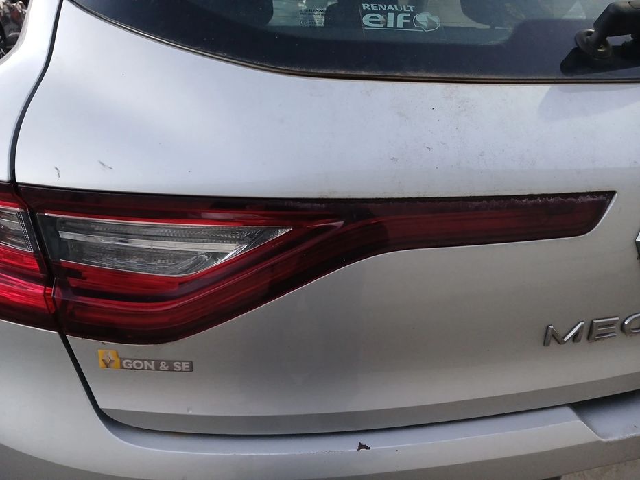 Farolim da mala esquerdo RENAULT Megane IV (B9A/M_)