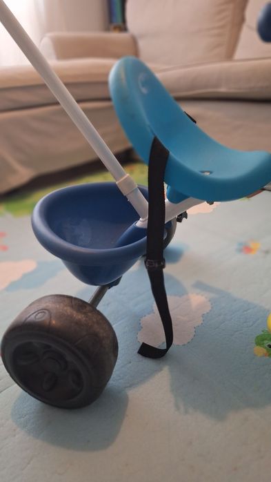 Triciclo Smoby com barra parental
