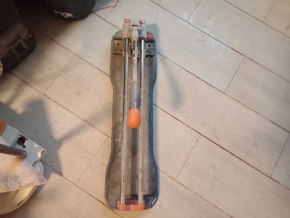 Tile Machine446662037408983041