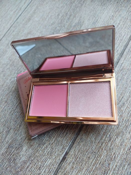 Promocja weekendowa paletka do makijażu Charlortte Tilbury Hollywood