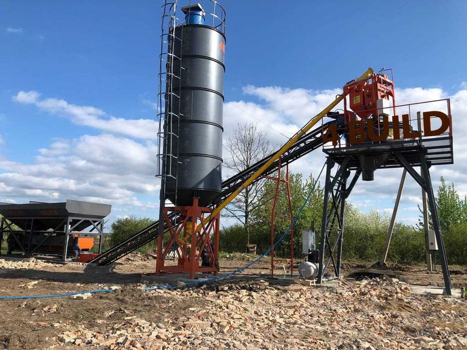 Бункер, бункер-питатель, конвеер, силос цемента