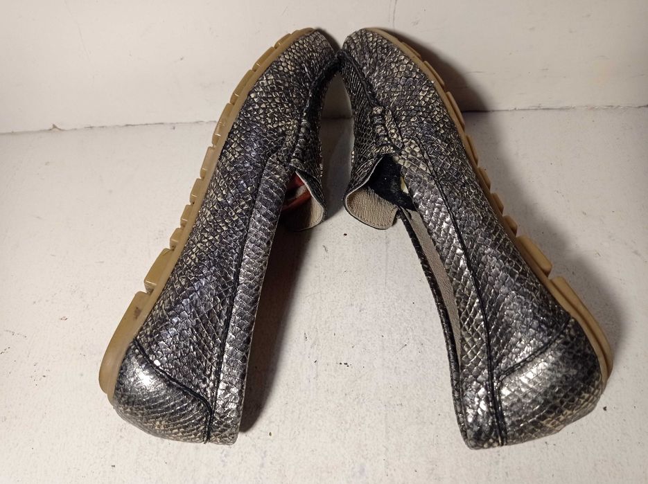 mokasyny skórzane Carinii