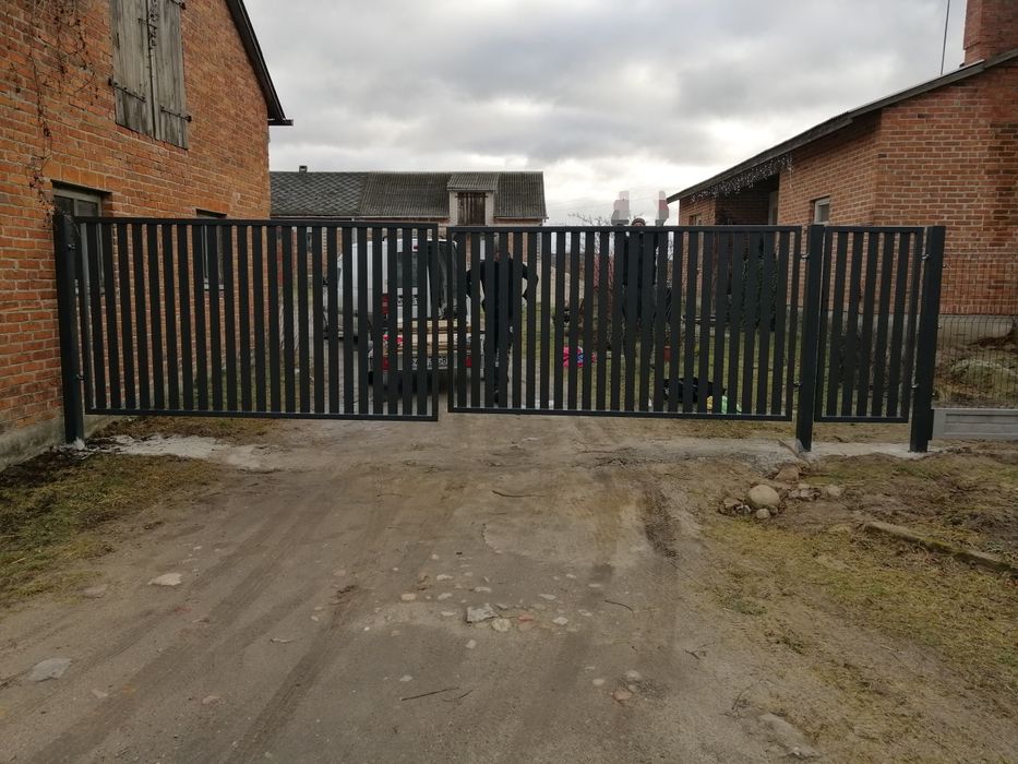 Ogrodzenie panelowe montaż bramy furtki balustrady