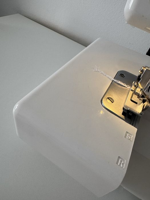 Owerlok Janome 990D 4-nitkowy z mereżką