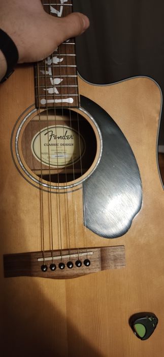 Fender Gitara elektro akustyczna + gratisy