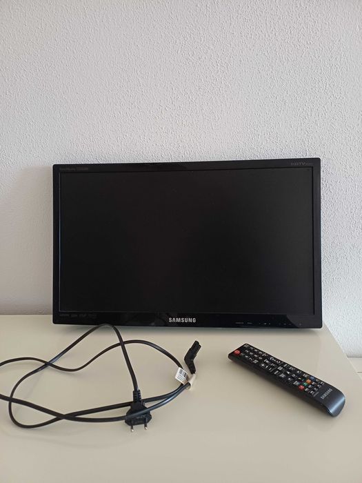 Tv Samsung T22A300