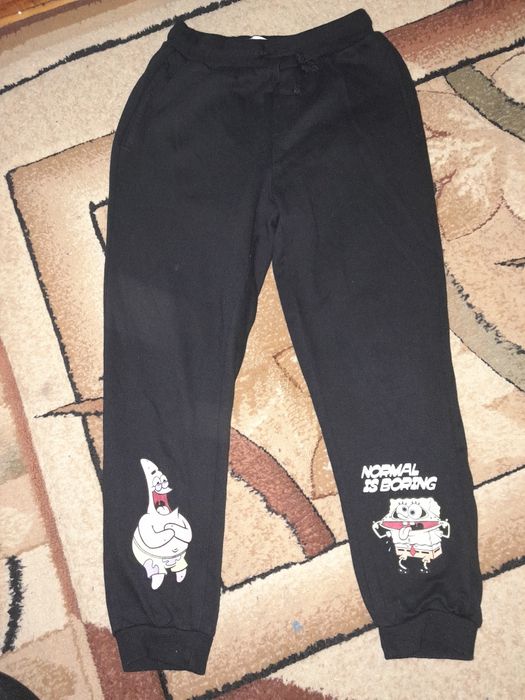 Костюм  + штани спанч Боб  на хлопчика 134 розміру