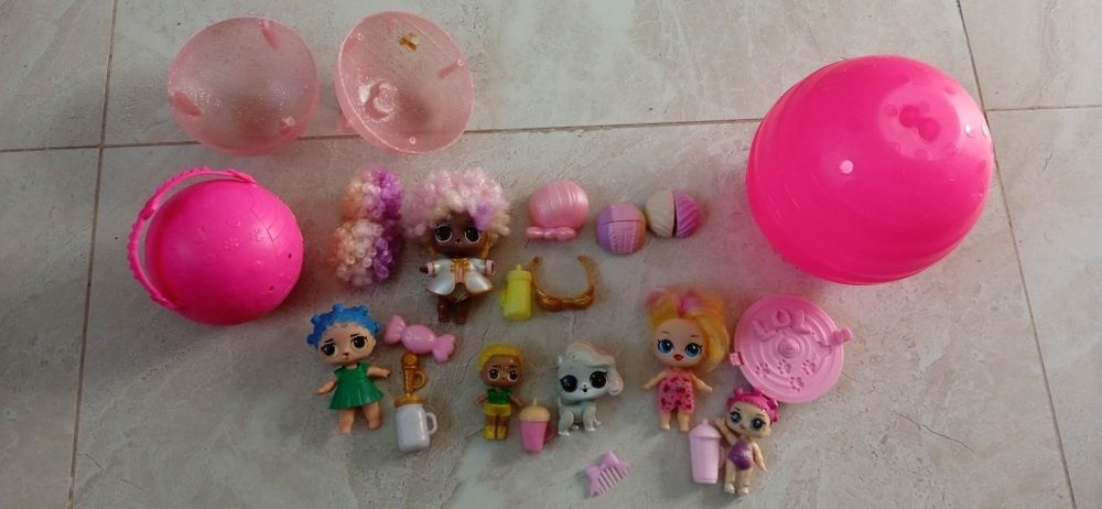 Іграшки LOL оригінальні і не дуже