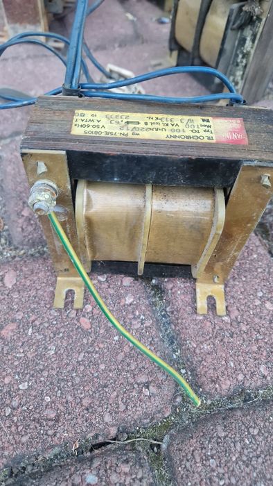 Transformator 12V 100W ochronny redukcyjny  separacyjny basenowy 12 V 100 W
