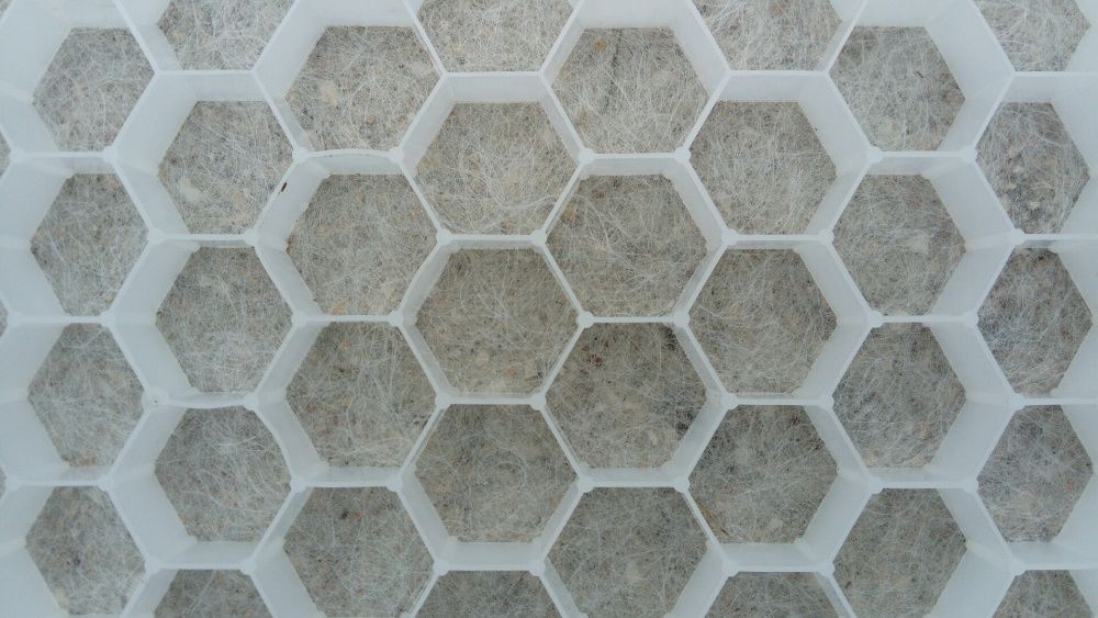 Placas Permeáveis com geotêxtil incorporado