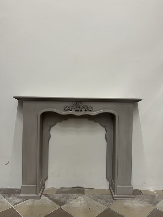 Atrapa kominka, portal kominkowy, konsola