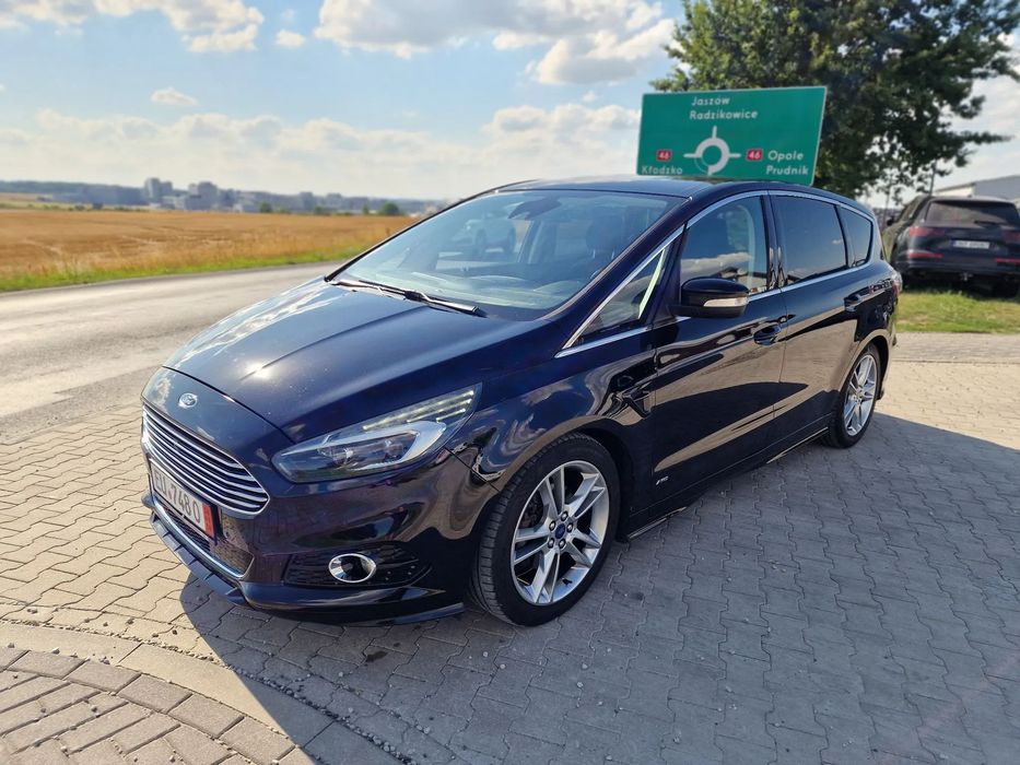 Ford S-Max