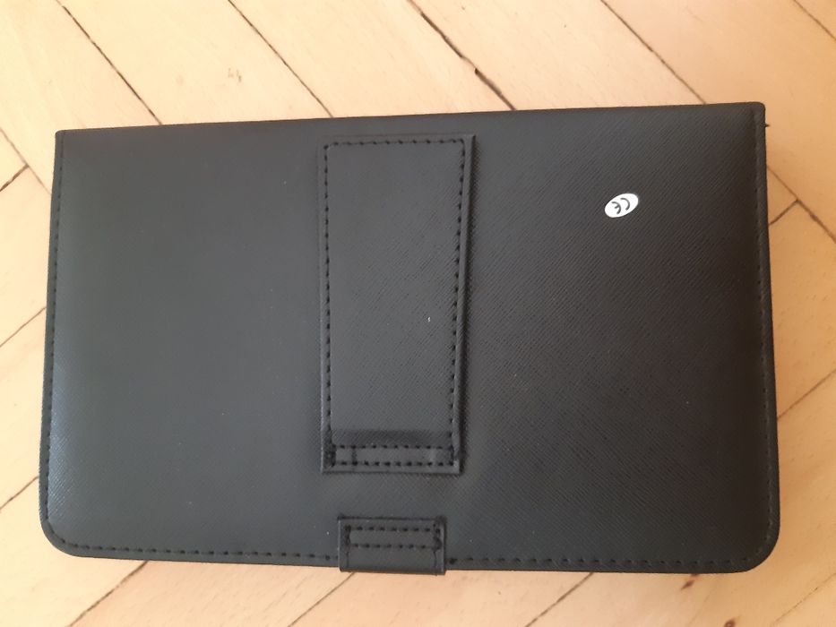 Etui klawiatura do tableta 7"