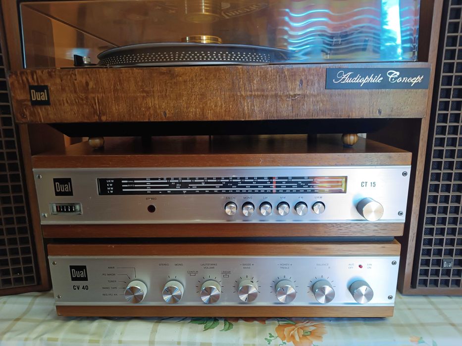 Dual wzmacniacz cv 40,tuner ct 15 ,gramofon 506,kolumny cl 143