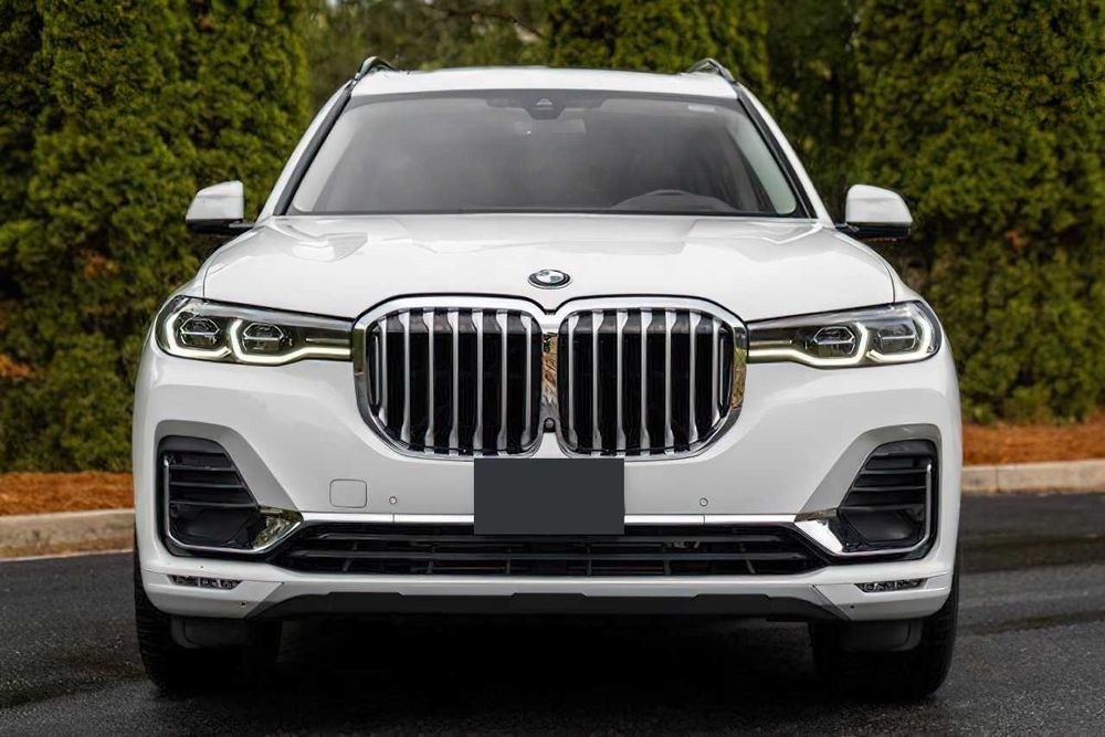 BMW X7      2021