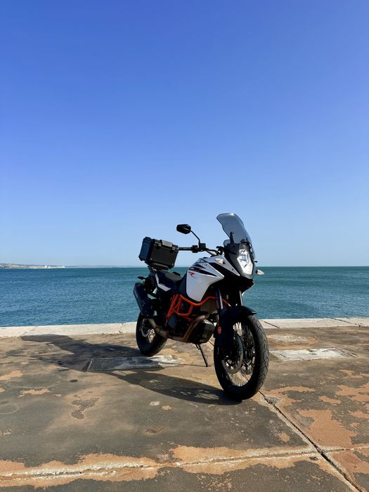 KTM 1090 Adventure R - 2018 - 14 mil km - Akrapovic