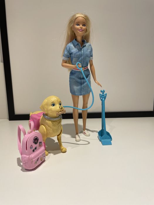 Barbie spacer z pieskiem