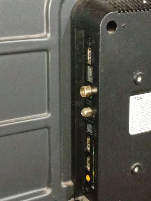 Plasma TCL de 32 polegadas para pecas