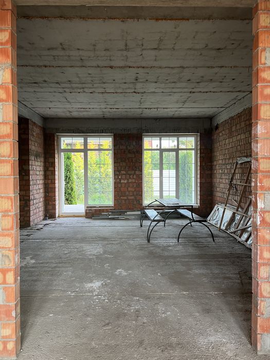 Дом  кирпичный  район Алтестово