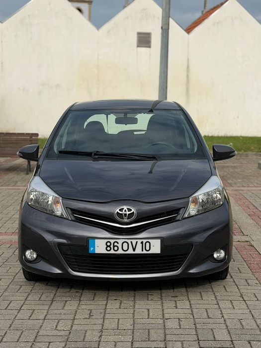 Vendo Toyota Yaris em ótimo estado