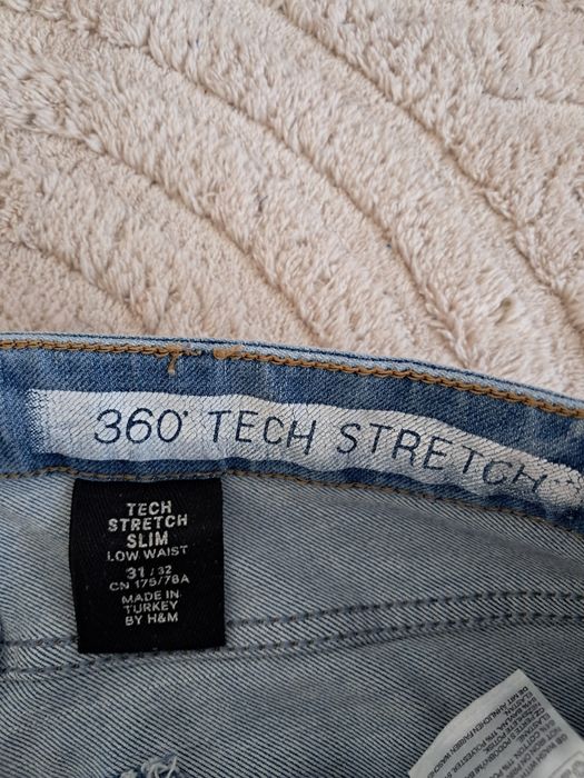 H&M spodnie jeansowe.