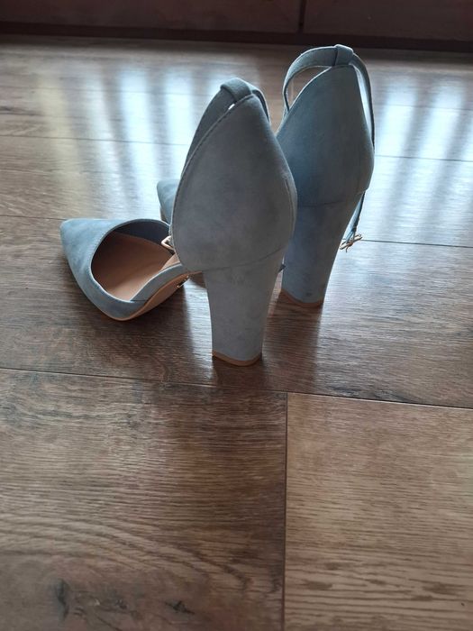 Czółenka szpice niebieskie Buty na szpilkach DeeZee - NOWE !